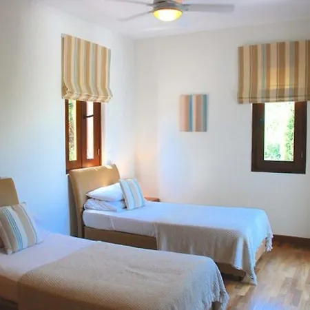 Villa “relax At Your Private While The Kids Play In The Pool″ - Galata *