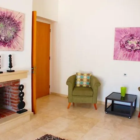 “relax At Your Private While The Kids Play In The Pool″ - Galata * Kouklia
