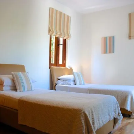 “relax At Your Private While The Kids Play In The Pool″ - Galata Villa Kouklia